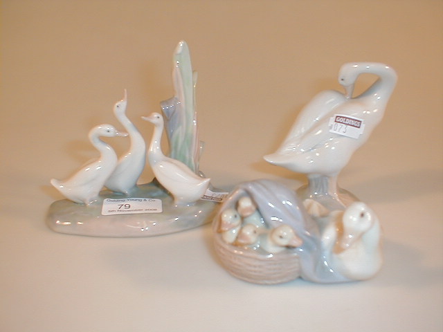 Appraisal: Two small Lladro figurines of geese and a similar Nao