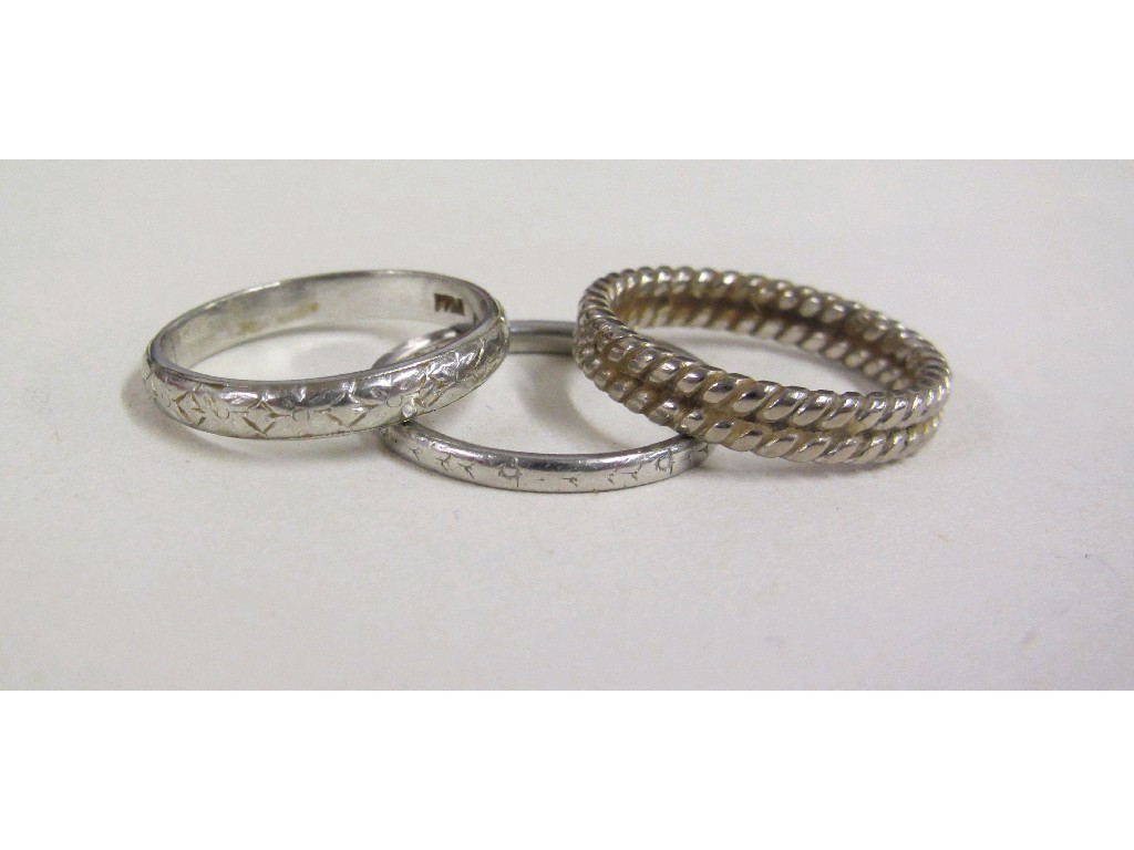 Appraisal: Lot comprising two platinum bands and an ct white gold