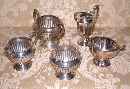 Appraisal: Title Assorted Sterling Cream Sugars Medium silver Dimensions largest sugar