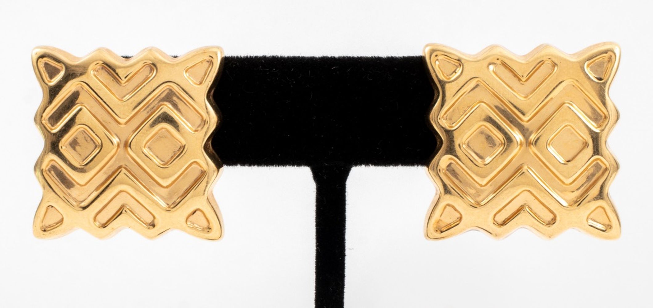 Appraisal: VINTAGE K GOLD POST EARRINGS Pair of vintage K gold