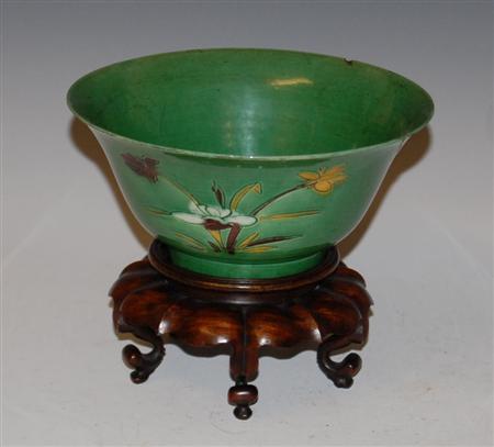 Appraisal: A Chinese Kangxi style green glazed bowl with yellow and