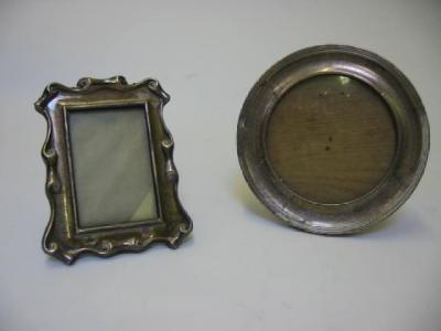 Appraisal: AN EDWARDIAN PHOTOGRAPH FRAME H Williamson Ltd Birmingham of oblong