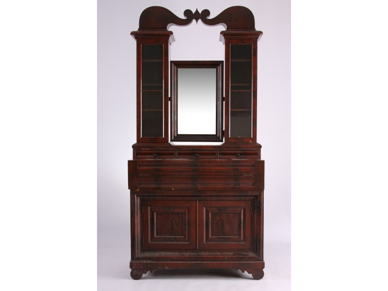 Appraisal: Late Classical Southern Secretary Bureau ca - Santa Domingo mahogany