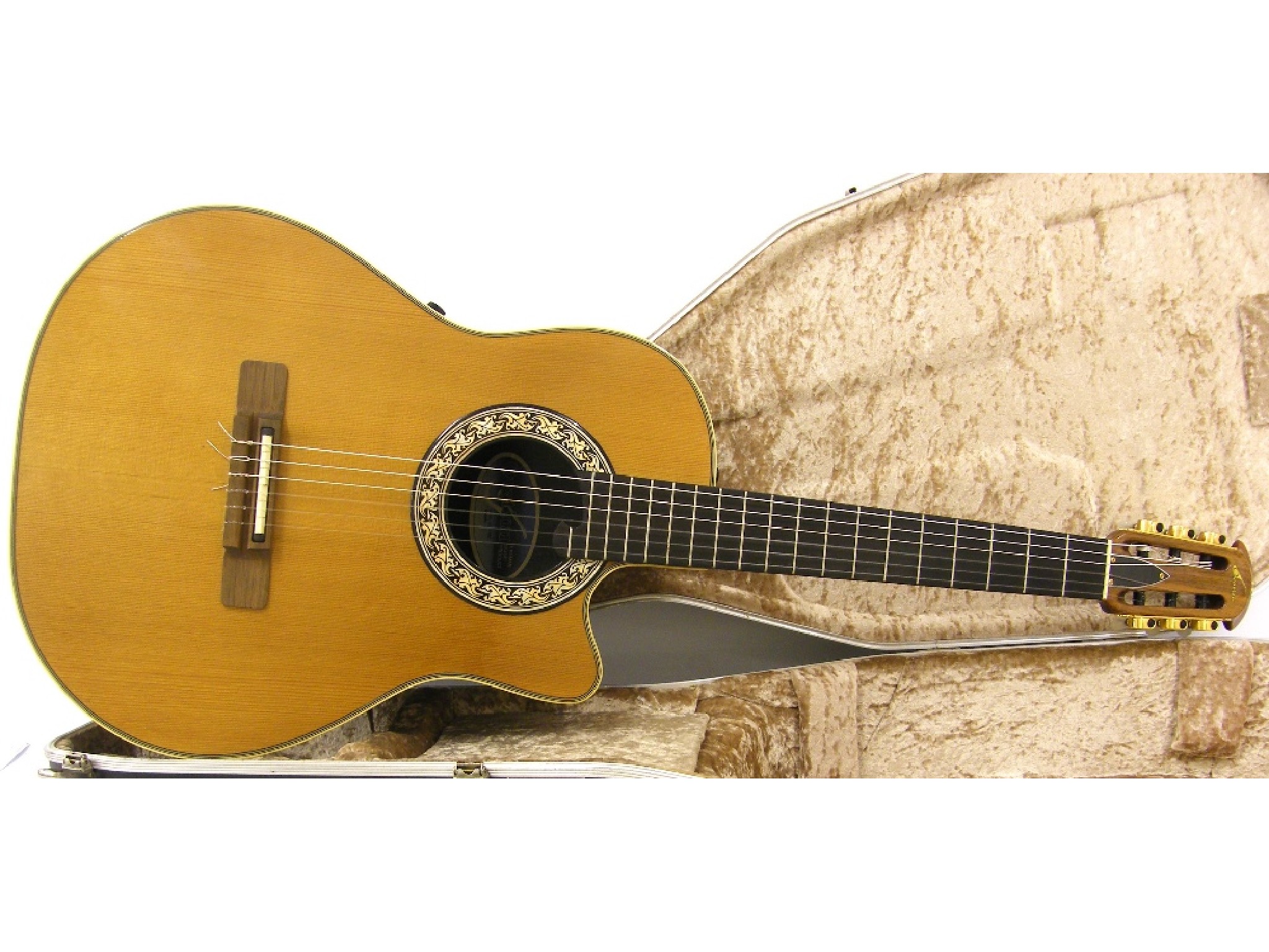 Appraisal: Ovation Classic electro-acoustic guitar with synthetic bowl back natural top