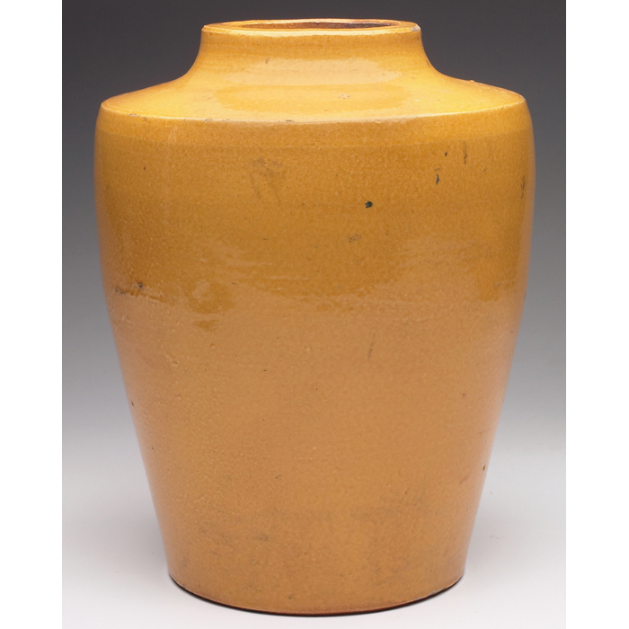 Appraisal: La Luz vase monumental shape in a French yellow gloss