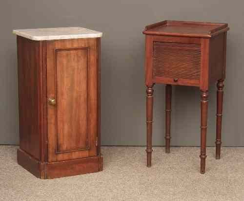 Appraisal: A late Georgian mahogany square tray top bedside cupboard enclosed