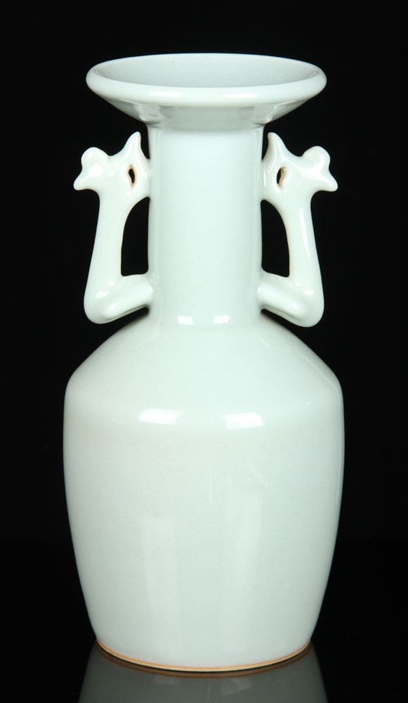 Appraisal: A - Chinese Song Dynasty Celadon Vase Porcelain Chinese early