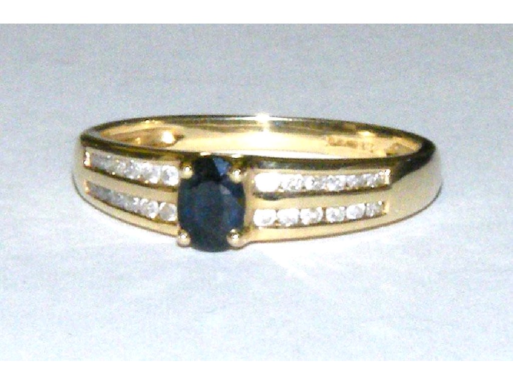 Appraisal: ct sapphire ring with diamond shoulder setting