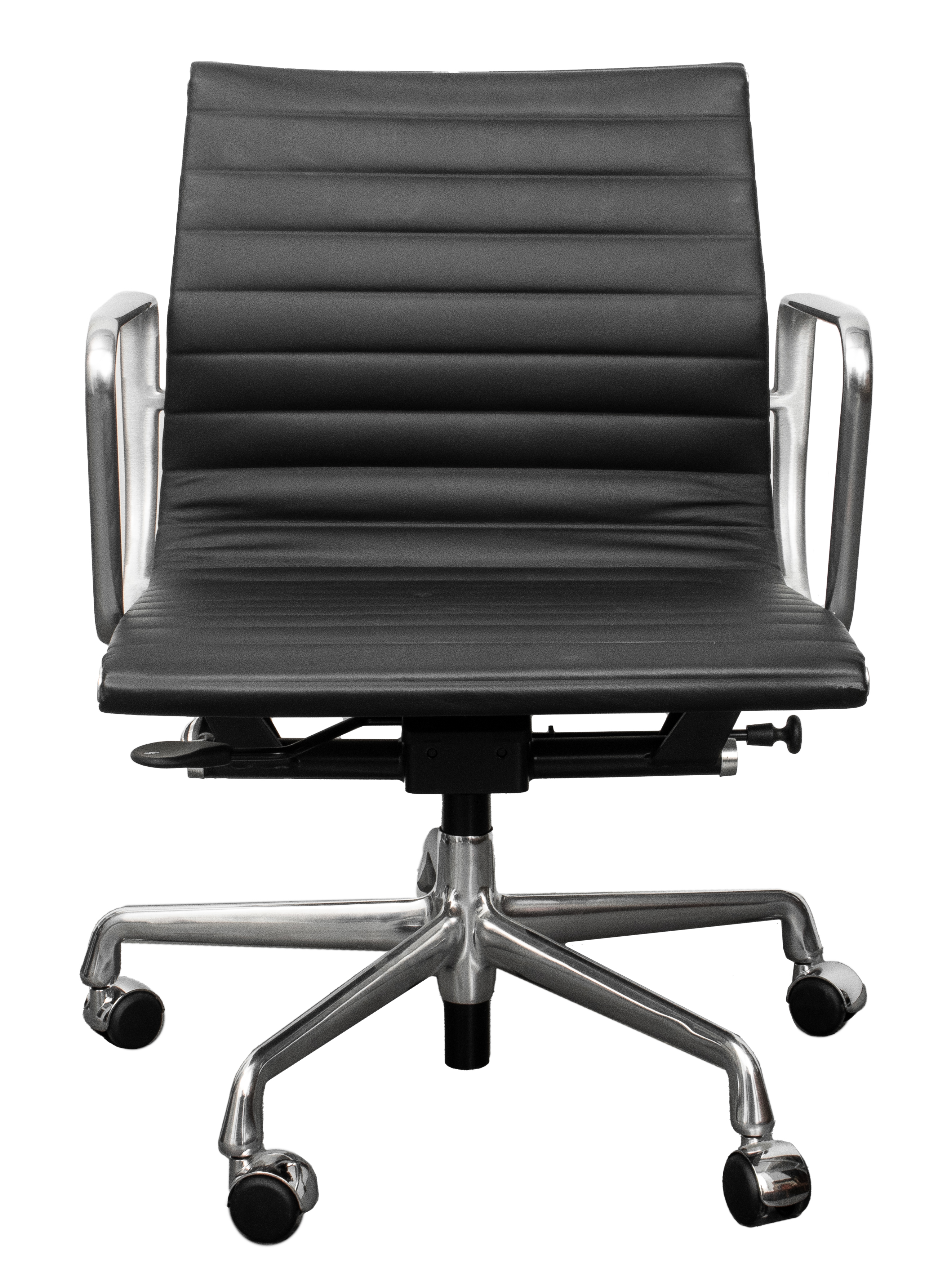 Appraisal: EAMES ALUMINUM GROUP MANAGEMENT DESK CHAIR Eames aluminum group management