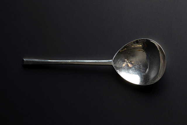 Appraisal: A SILVER SLIP TOP SPOON possibly th or th Century