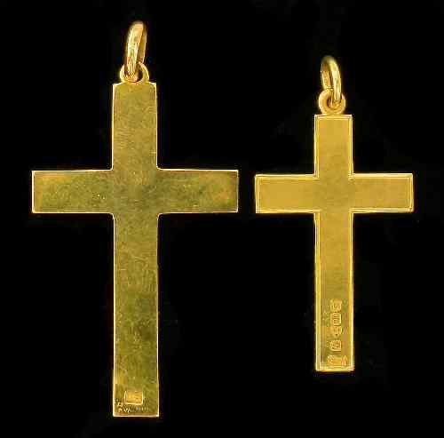 Appraisal: A modern ct gold cross pattern pendant mm x mm