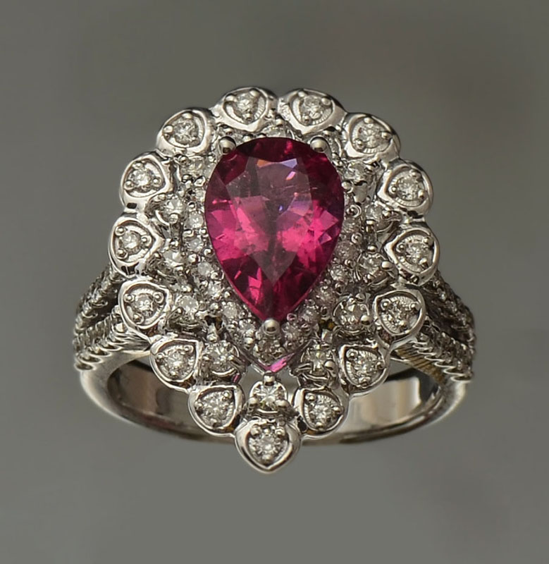 Appraisal: K TOURMALINE DIAMOND RING K white gold ring contains round