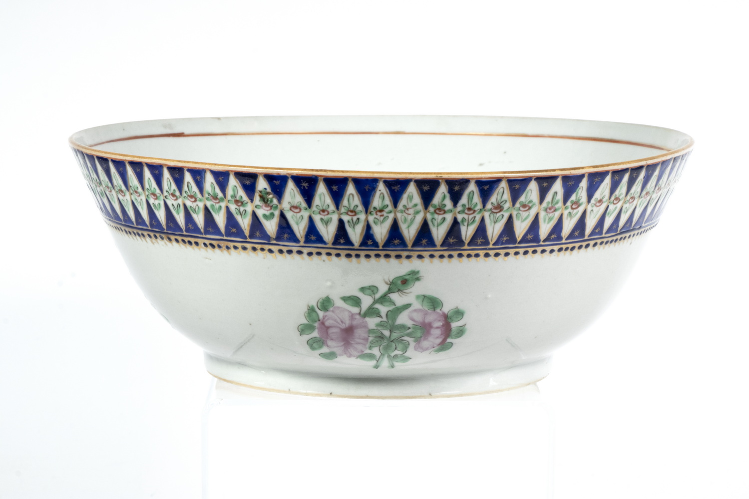 Appraisal: CHINESE EXPORT PORCELAIN PUNCH BOWL Famille Rose Porcelain Punch Bowl