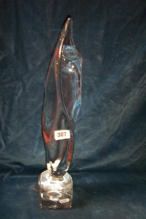 Appraisal: A Daum clear glass sculpture in the form of a