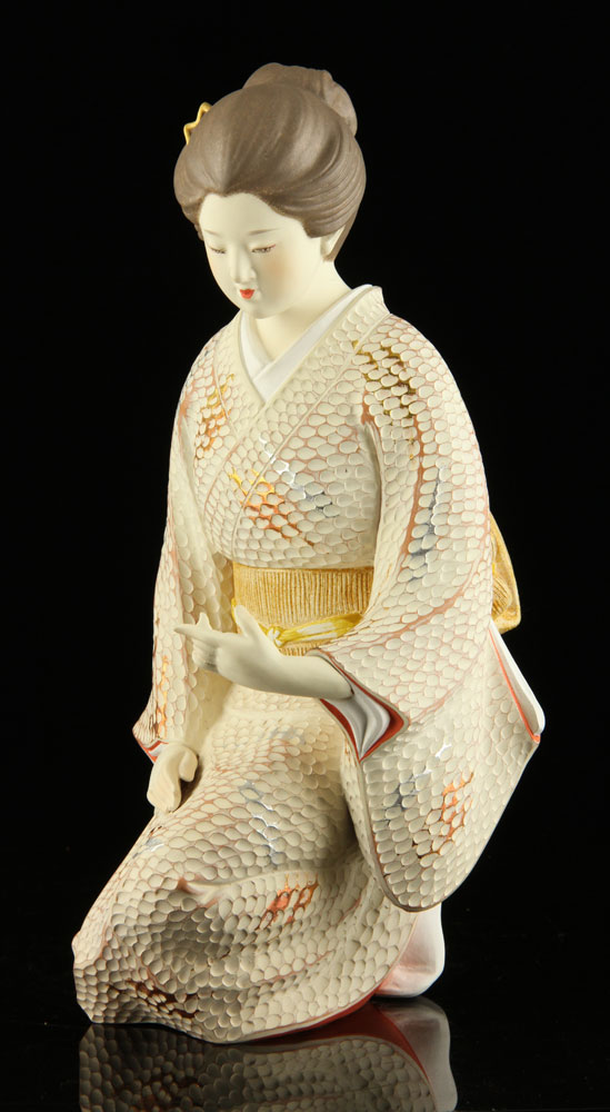 Appraisal: - Japanese Bisque Geisha Japanese figure of a geisha bisque