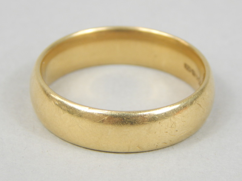 Appraisal: An ct gold wedding band g all in