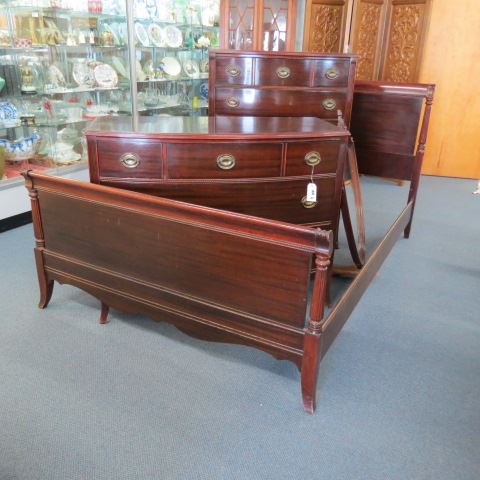 Appraisal: Mahogany Bedroom Suite dresser mirror chest and bed