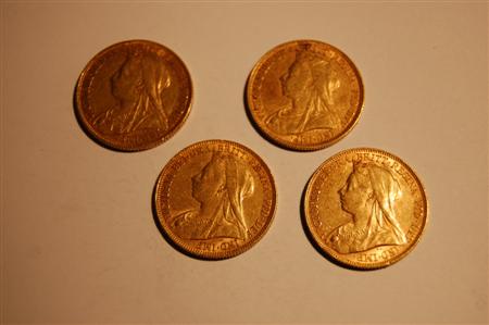 Appraisal: A group of old head Victorian sovereigns comprising and