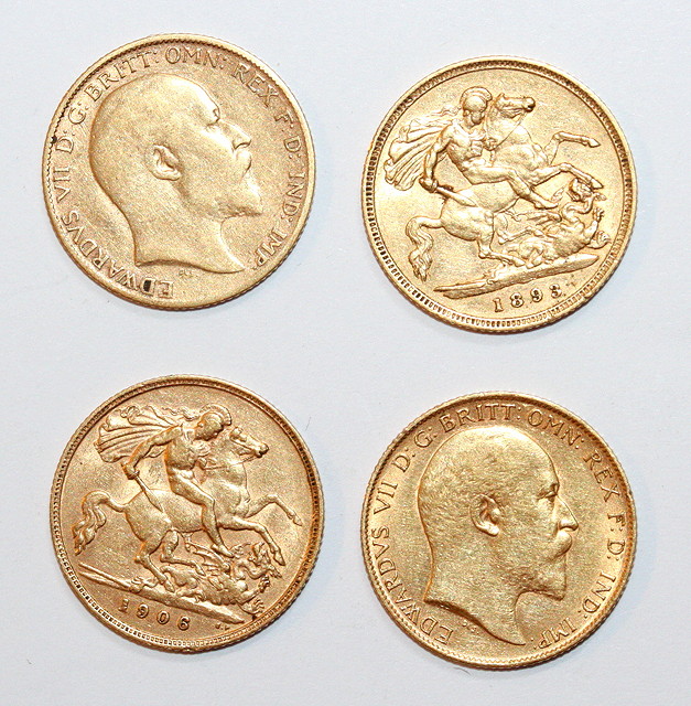 Appraisal: FOUR GOLD HALF SOVEREIGNS x and