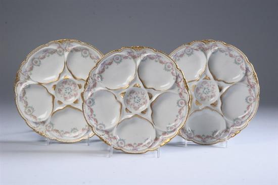 Appraisal: ELEVEN HAVILAND LIMOGES PORCELAIN OYSTER PLATES late th century Decorated