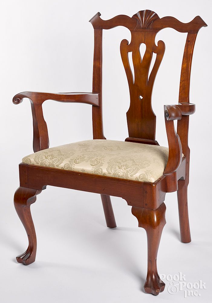 Appraisal: Pennsylvania Queen Anne walnut dining chair Pennsylvania Queen Anne walnut