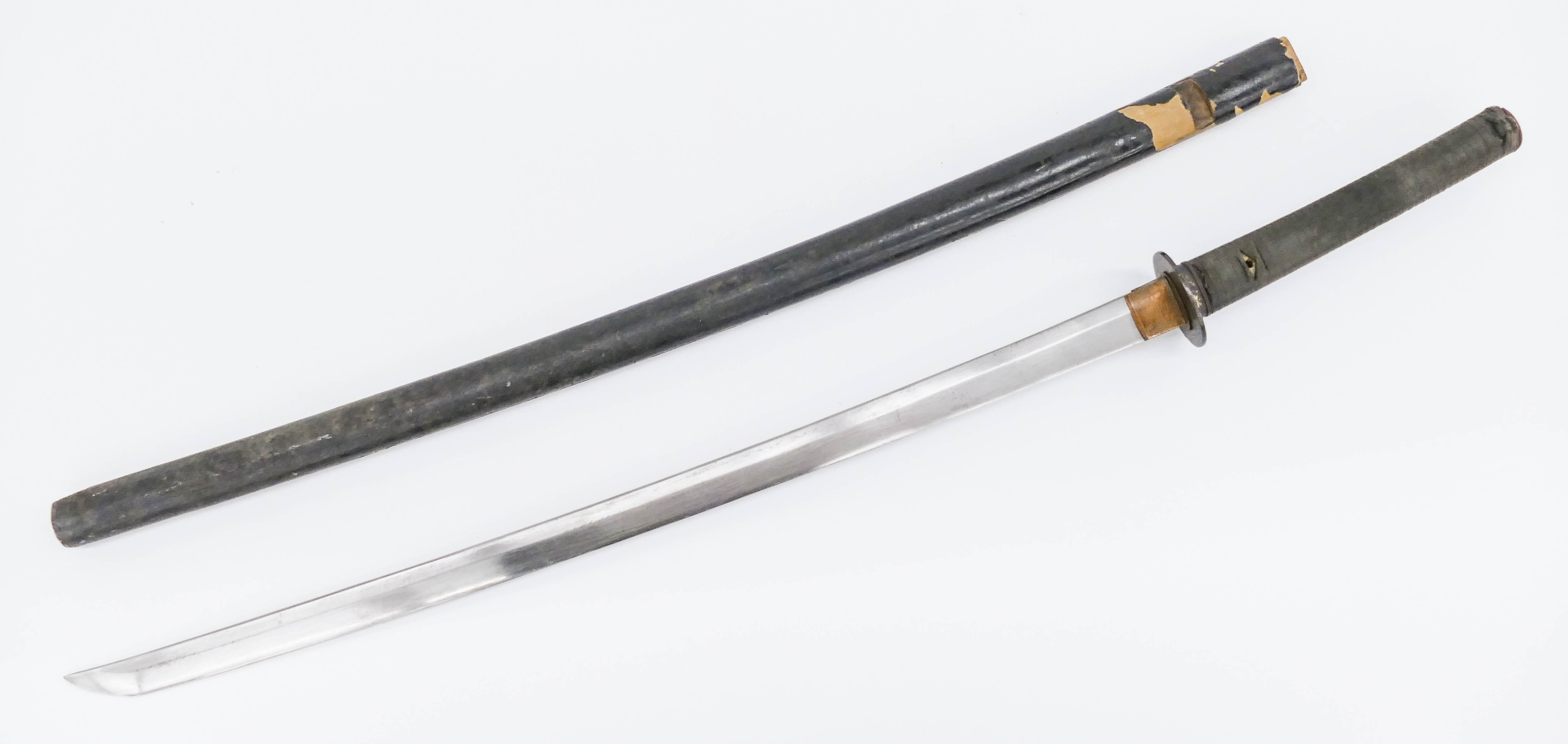 Appraisal: Japanese th th Cent Katana Samurai Sword '' Blade measures