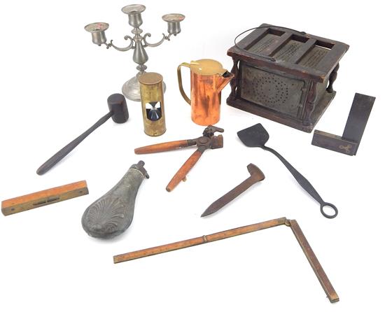 Appraisal: Small assortment of th th C tools and miscellaneous metalware