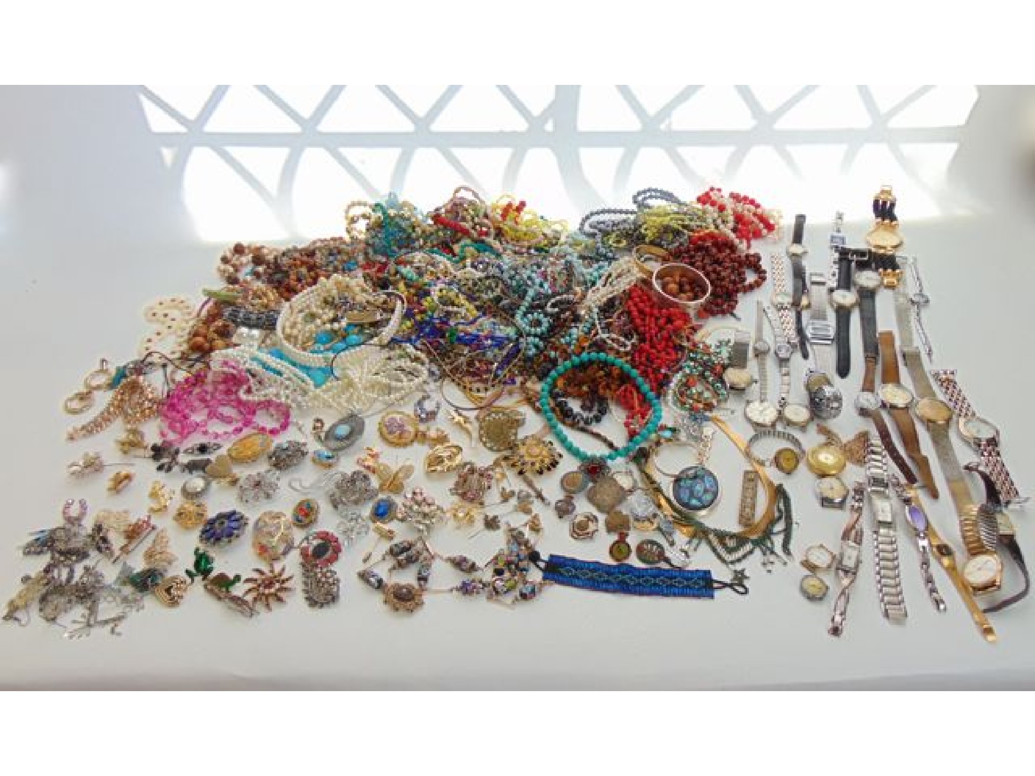 Appraisal: A miscellaneous collection of costume jewellery and wristwatches etc