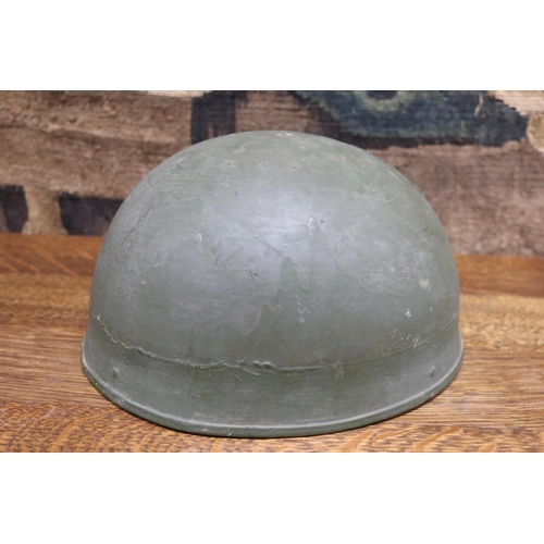 Appraisal: Australian WW era dispatch rider's helmet with green leather ear