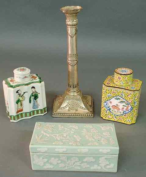 Appraisal: Chinese th c cloisonn tea caddy h a th c