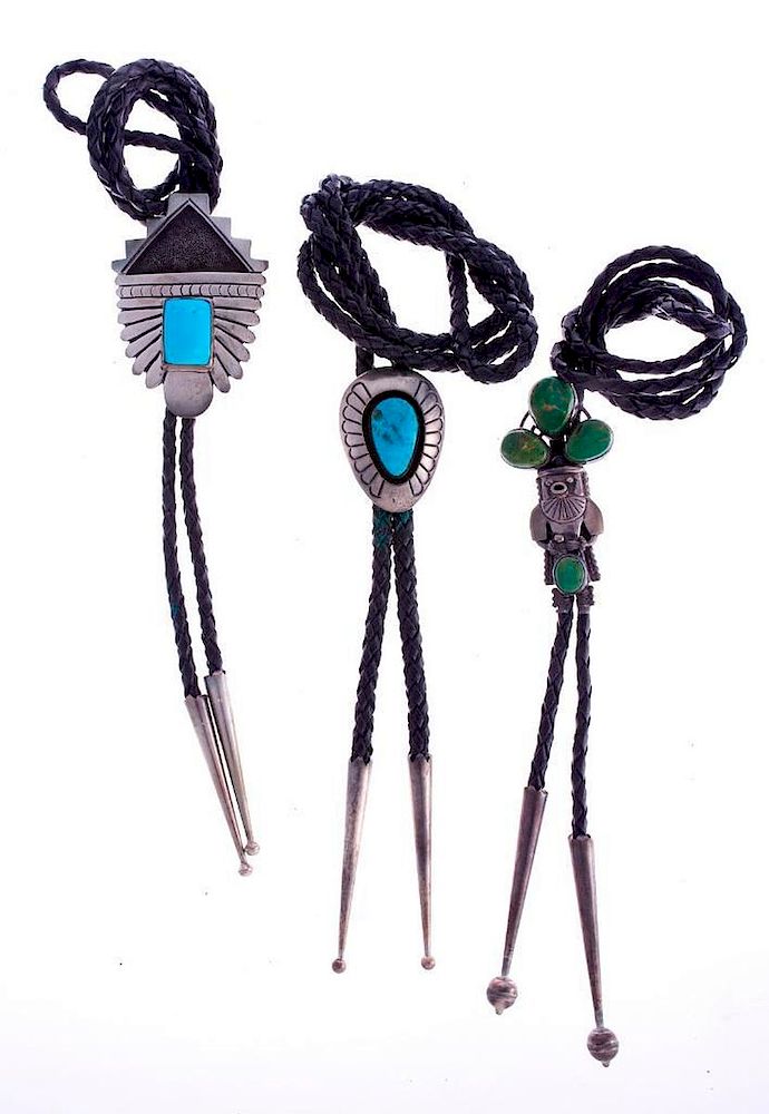 Appraisal: NAVAJO AND ZUNI BOLOS Three Vintage Navajo and Zuni bolo