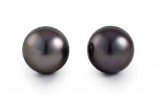 Appraisal: Large Tahitian Black Pearl Earrings Large Tahitian black pearl earrings