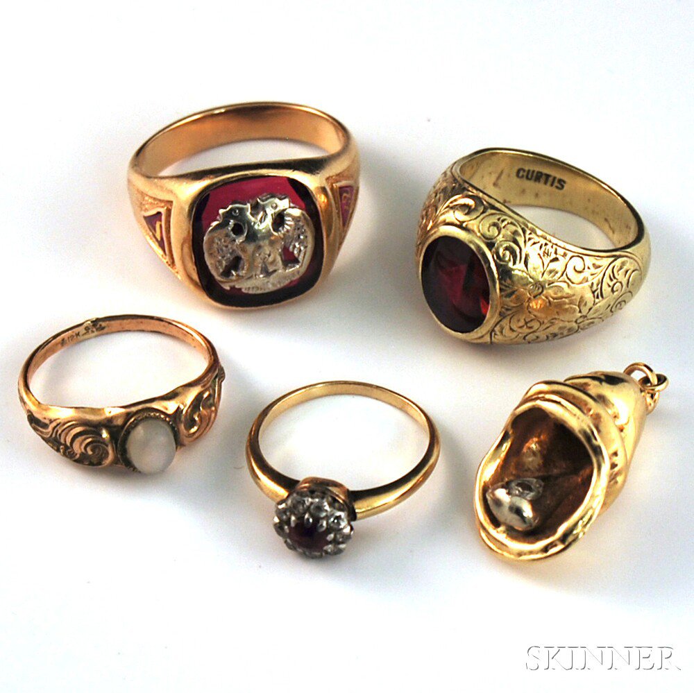 Appraisal: Five Pieces of Jewelry a gentleman's gold-tone and red paste