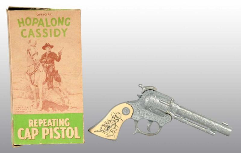 Appraisal: Wyandotte Hopalong Cassidy Repeating Toy Cap Gun Description Includes original