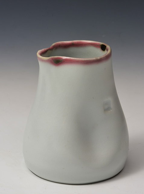 Appraisal: Edmund de Waal British b Milk jug crackle glaze red