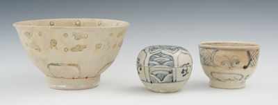 Appraisal: Three Ceramic Articles From the Hoi An Hoard Including a