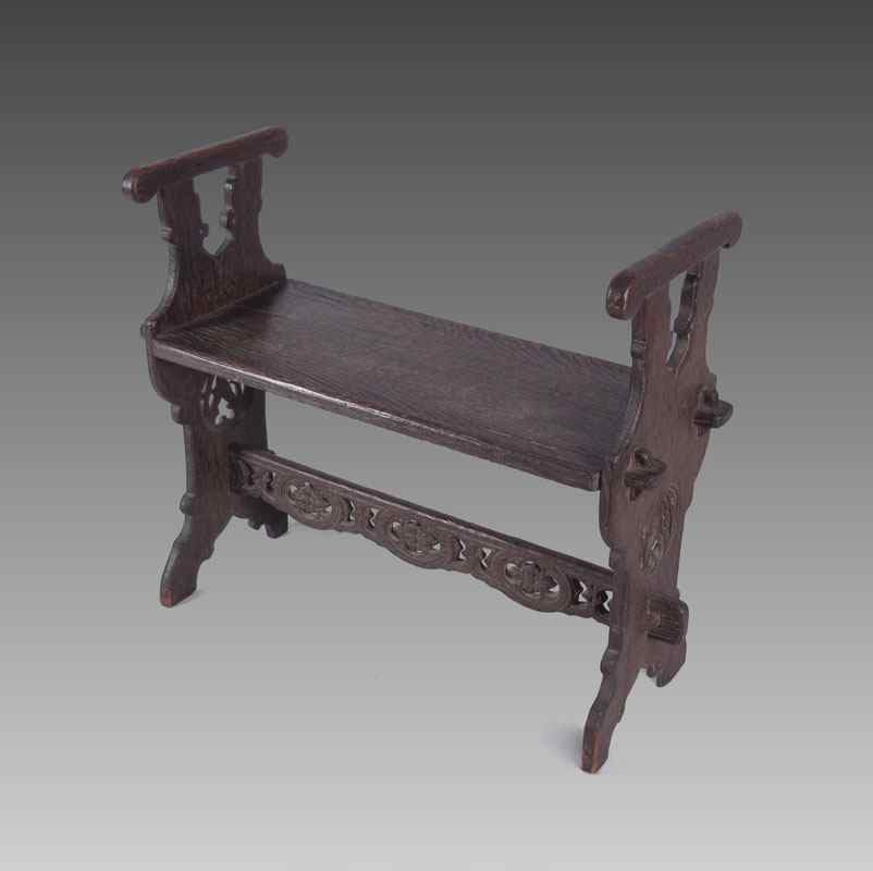 Appraisal: ARTS AND CRAFTS PERIOD ROSE VALLEY CARVED BENCH '' h