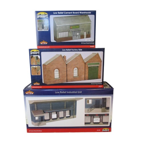 Appraisal: New boxed Bachmann oo gauge railway buildings Stone Station Stone