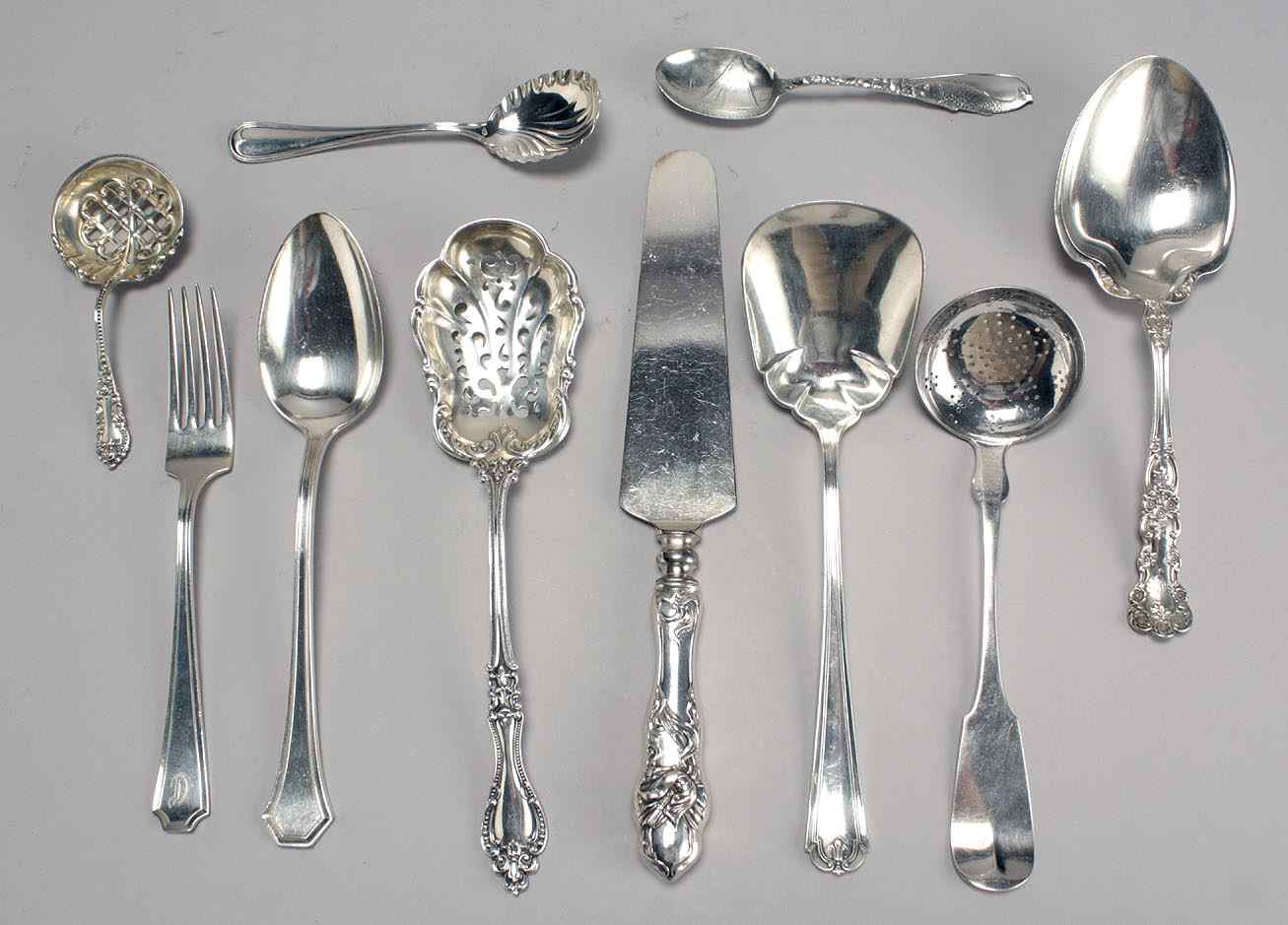 Appraisal: FOURTEEN PIECES OF STERLING SILVER FLATWAREBy various makers Consists of