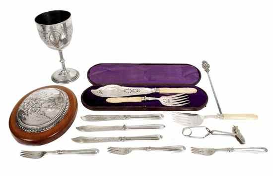 Appraisal: A collection of plated wares related to fishing or fish