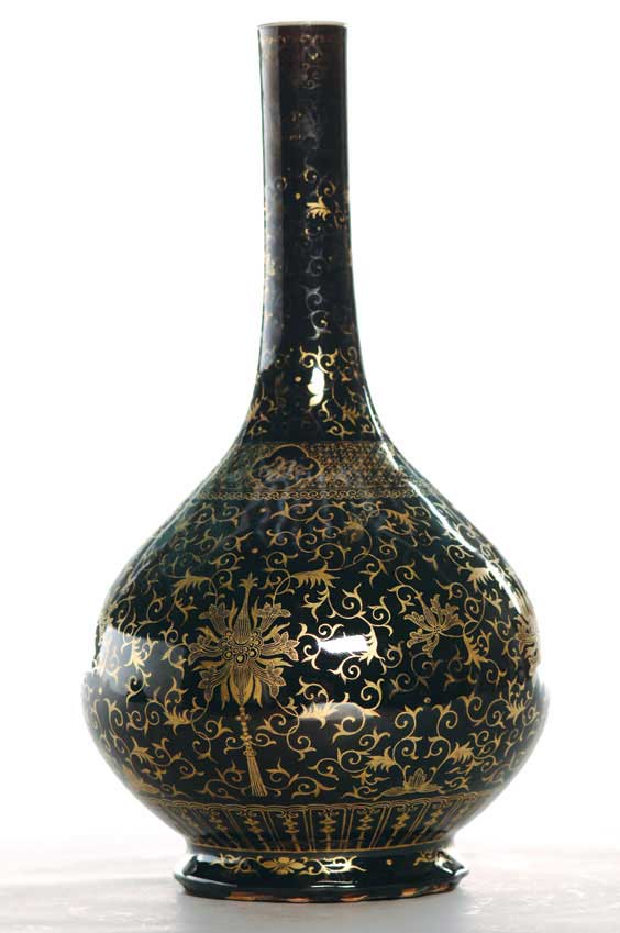 Appraisal: KANGXI MIRROR BLACK VASE Antique Chinese Kangxi Period bottle-form vase