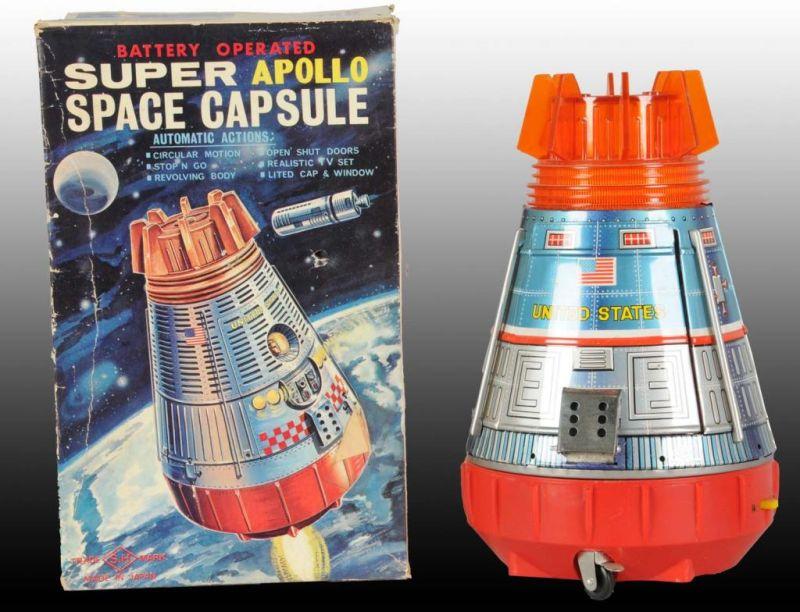 Appraisal: Lot of Japanese Apollo Space Toys Description Battery-operated One includes