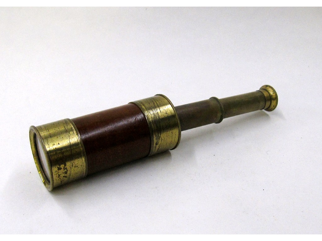 Appraisal: Small brass bound telescope