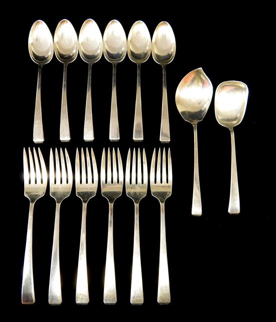 Appraisal: STERLING SILVER Towle Craftsman partial silverware set fourteen pieces all