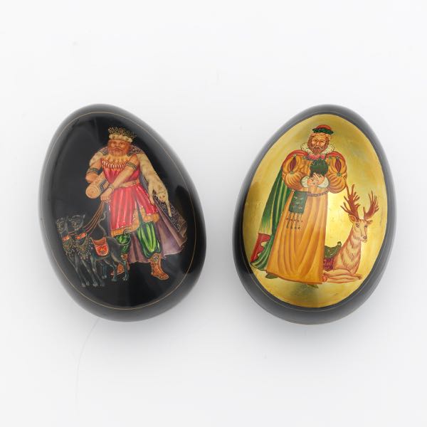 Appraisal: TWO RUSSIAN LACQUER EGG SHAPE BOXES x x Traditional egg