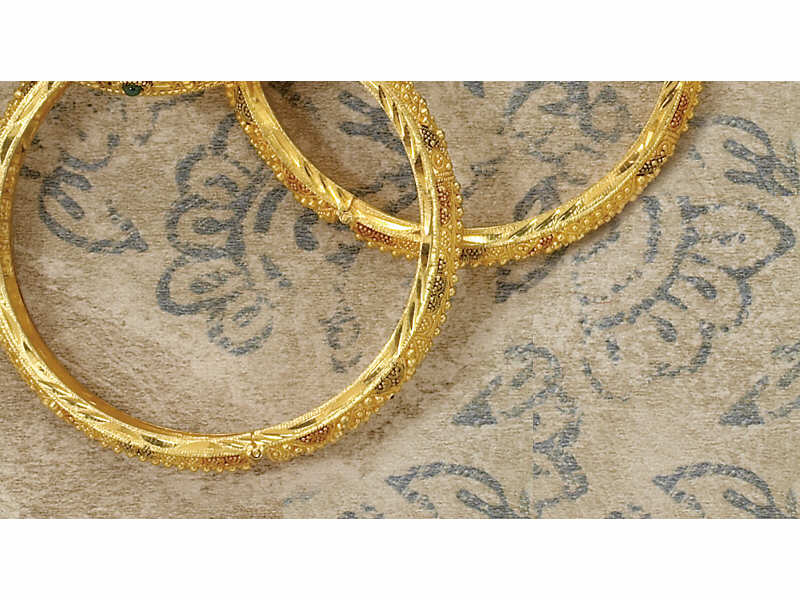 Appraisal: GOLD BRACELETS Matching hinged bangle k yellow gold mm width