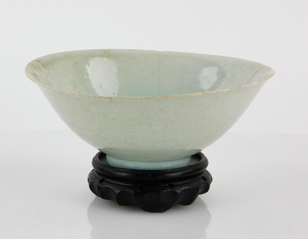 Appraisal: - Chinese Song Dynasty Bowl Bowl on wood stand China