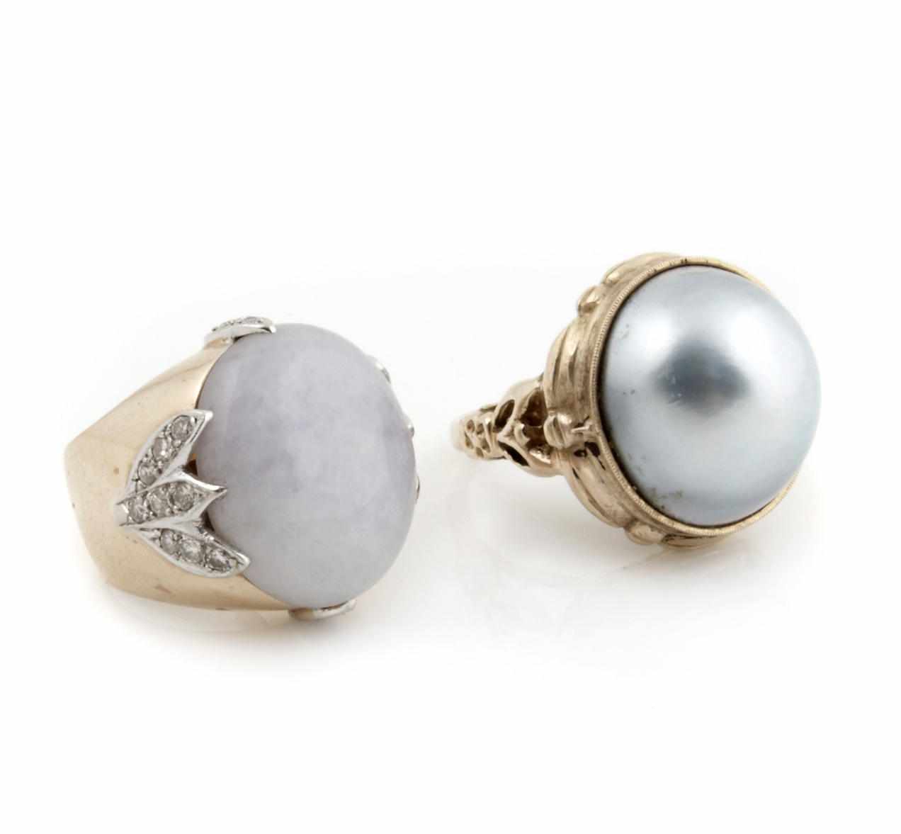 Appraisal: A collection of two colored mab pearl lavender jade diamond