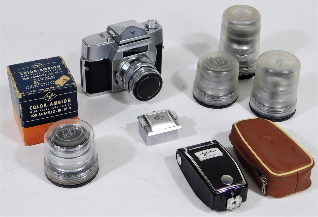 Appraisal: AGFA AGFAFLEX SLR CAMERA Agfa Agfaflex SLR camera for mm