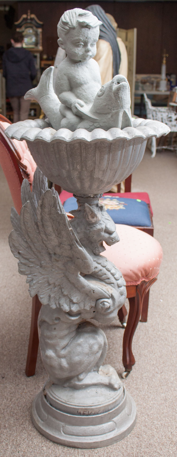 Appraisal: Two garden items including Griffin base bird bath and a